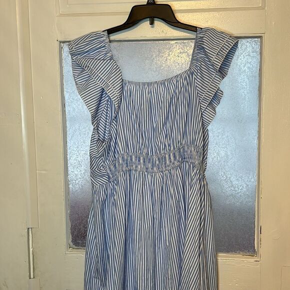Women’s Blue and White Striped Midi Sundress Ruffled Shoulder Size 2XL - Picture 6 of 7